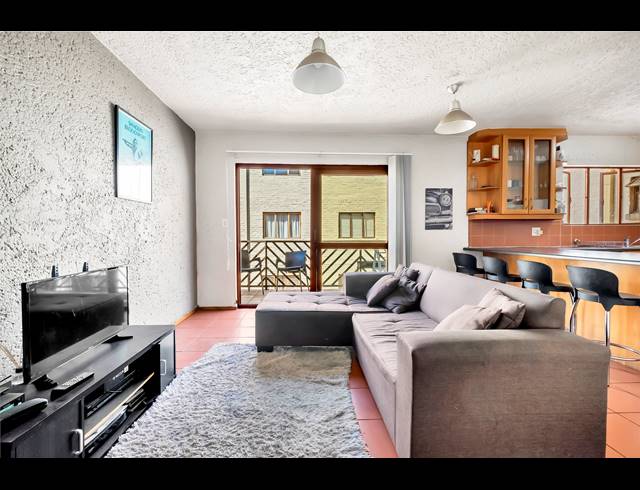2 BEDROOM TOWNHOUSE FOR SALE IN WESTDENE